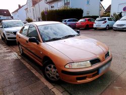 Gold Gebraucht 1999 Mitsubishi Carisma Limousine | 950 €