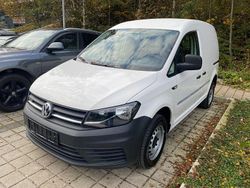 Weiß Gebraucht 2018 VW Caddy Van / Kleinbus | 14.990 € (Fairer Preis)