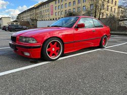Rot Gebraucht 1992 BMW 323 Sport Line Coupé | 12.500 €