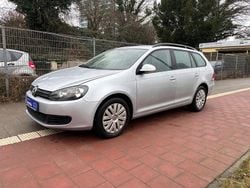 Silber Gebraucht 2013 VW Golf VI Trendline Kombi | 4.750 € (Superpreis)