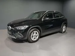 Unilack nachtschwarz Gebraucht 2023 Mercedes GLA180 Style SUV | 32.450 € (Fairer Preis)