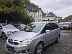 Silber Gebraucht 2008 Opel Zafira Edition Van / Kleinbus | 2.800 € (Fairer Preis)