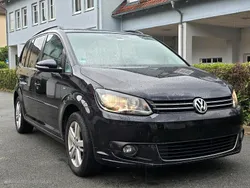 Schwarz Gebraucht 2012 VW Touran Van / Kleinbus | 5.500 € (Guter Preis)