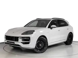 Kreide Gebraucht 2025 Porsche Cayenne SUV | 129.900 € (Fairer Preis)