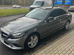 Silber Gebraucht 2019 Mercedes C300e Limousine | 23.900 € (Fairer Preis)
