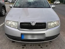 Silber Gebraucht 2004 Skoda Fabia Kleinwagen | 1.999 € (Teuer)