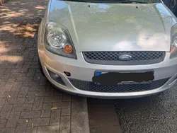 Silber Gebraucht 2006 Ford Fiesta Kleinwagen | 1.099 € (Guter Preis)