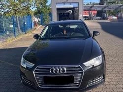 Schwarz Gebraucht 2016 Audi A4 Kombi | 13.500 € (Fairer Preis)
