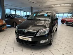 Schwarz Gebraucht 2011 Skoda Roomster Elegance Kombi | 7.990 €
