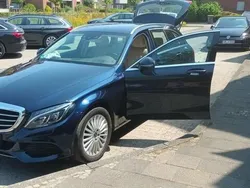 Blau Gebraucht 2017 Mercedes C200 Exclusive Kombi | 21.490 € (Etwas zu teuer)