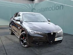 Schwarz Gebraucht 2023 Alfa Romeo Stelvio Competizione SUV | 44.790 € (Fairer Preis)