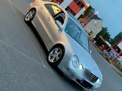 Silber Gebraucht 2007 Mercedes E63 AMG AMG Limousine | 5.650 €