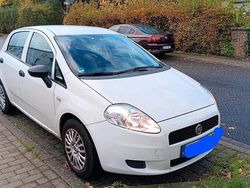 Weiß Gebraucht 2011 Fiat Grande Punto Kleinwagen | 2.750 € (Fairer Preis)