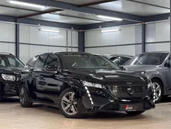 Schwarz Gebraucht 2022 Peugeot 308 Active Kombi | 19.890 € (Guter Preis)