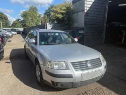 Silber Gebraucht 2004 VW Passat Comfortline Kombi | 990 € (Superpreis)