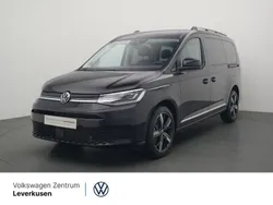 Deep black Neu 2024 VW Caddy Maxi Style Van / Kleinbus | 48.980 € (Teuer)