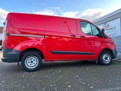 Racerot Gebraucht 2017 Ford Transit Custom Van / Kleinbus | 8.690 € (Superpreis)