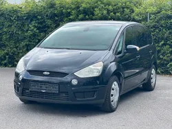 Schwarz Gebraucht 2009 Ford S-MAX Ghia Van / Kleinbus | 4.999 € (Etwas zu teuer)