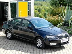 Schwarz Gebraucht 2013 Skoda Octavia Limousine | 5.990 € (Etwas zu teuer)