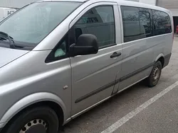 Silber Gebraucht 2004 Mercedes Vito Van / Kleinbus | 3.990 €