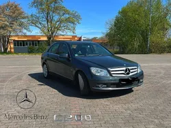 Grau Gebraucht 2010 Mercedes C200 Avantgarde Limousine | 10.900 € (Etwas zu teuer)