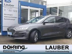Magneticgrau (grau) Gebraucht 2023 Ford Focus Titanium Limousine | 24.775 € (Etwas zu teuer)