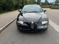 Schwarz Gebraucht 2002 Alfa Romeo 147 Kleinwagen | 1.999 € (Teuer)