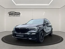 Black sapphire metallic Gebraucht 2021 BMW X5 M Sport SUV | 51.990 € (Fairer Preis)