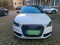 Weiß Gebraucht 2014 Audi A1 Sportback Kleinwagen | 11.500 € (Fairer Preis)