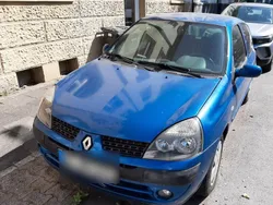Blau Gebraucht 2006 Renault Clio II Campus Limousine | 1.495 € (Fairer Preis)