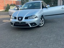 Silber Gebraucht 2006 Seat Ibiza Kleinwagen | 750 € (Guter Preis)