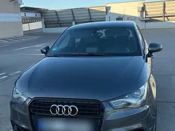 Grau Gebraucht 2013 Audi A1 Sportback Kleinwagen | 5.500 € (Fairer Preis)