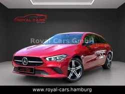 Rot Gebraucht 2021 Mercedes CLA200 Shooting Brake Kombi | 22.990 € (Fairer Preis)