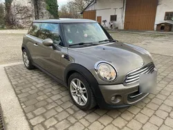 Grau Gebraucht 2011 Mini Cooper D Kleinwagen | 5.900 € (Guter Preis)