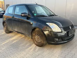 Schwarz Gebraucht 2010 Suzuki Swift Comfort Kleinwagen | 650 € (Superpreis)