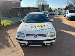 Weiß Gebraucht 2004 VW Golf IV Kombi | 799 € (Superpreis)