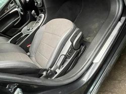 Schwarz Gebraucht 2010 Opel Insignia Kombi | 3.950 € (Fairer Preis)