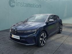 Grau Gebraucht 2022 Renault Mégane Limousine | 25.249 € (Guter Preis)