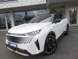 Weiss Gebraucht 2024 Peugeot 5008 GT Van / Kleinbus | 47.990 € (Teuer)