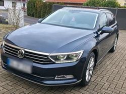 Blau Gebraucht 2016 VW Passat Kombi | 11.750 € (Fairer Preis)