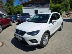 Weiß Gebraucht 2019 Seat Arona Style SUV | 9.990 € (Guter Preis)