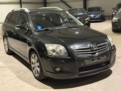 Schwarz Gebraucht 2009 Toyota Avensis Travel Kombi | 1.799 € (Superpreis)