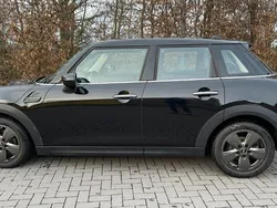 Schwarz Gebraucht 2022 Mini ONE Essential Kleinwagen | 18.550 € (Fairer Preis)