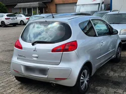 Silber Gebraucht 2007 Mitsubishi Colt Kleinwagen | 2.499 €