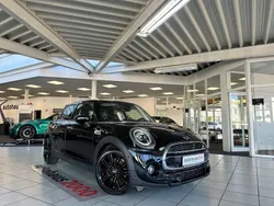 Midnight black metallic Gebraucht 2019 Mini Cooper S Kleinwagen | 18.950 € (Fairer Preis)