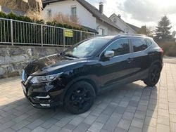 Schwarz Gebraucht 2018 Nissan Qashqai Tekna SUV | 16.800 € (Fairer Preis)