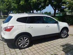 Weiß Gebraucht 2013 Nissan Qashqai +2 Tekna SUV | 9.350 € (Fairer Preis)