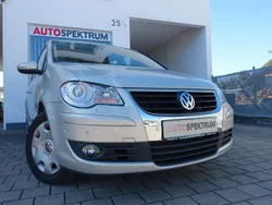 Gold Gebraucht 2010 VW Touran Trendline Van / Kleinbus | 6.300 € (Fairer Preis)