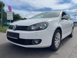 Weiß Gebraucht 2013 VW Golf VI Trendline Kombi | 3.800 € (Guter Preis)