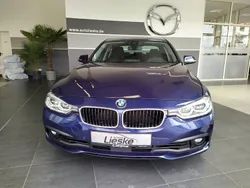 Blau Gebraucht 2018 BMW 330 Advantage Limousine | 18.990 € (Fairer Preis)